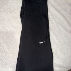 Youth XL Nike Yoga Pants