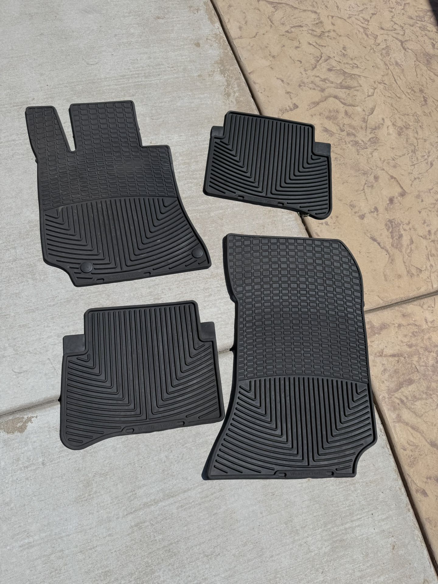2018 Mercedes E400 Coupe Floor Mats