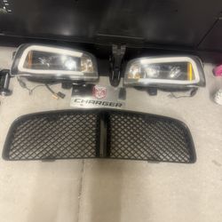 Headlights,Grill,Crome Plates