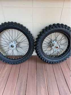 Brand New KTM Wheel Set