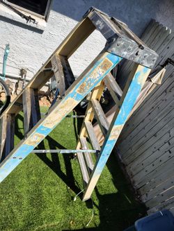 6 ft Werner Fiberglass Twin (Double-Sided) Stepladder,