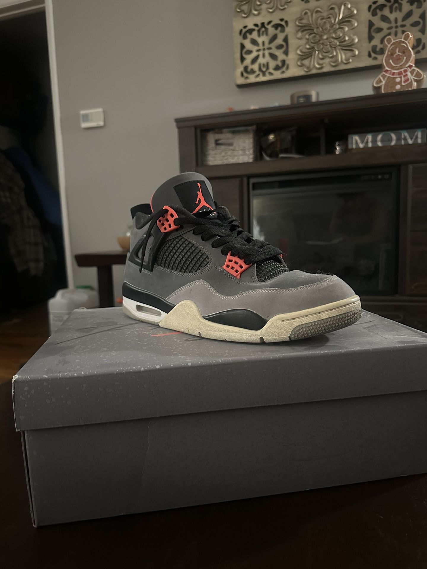 Size 11.5 Infrared Jordan 4s