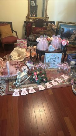 BABY SHOWER DECORATIONS