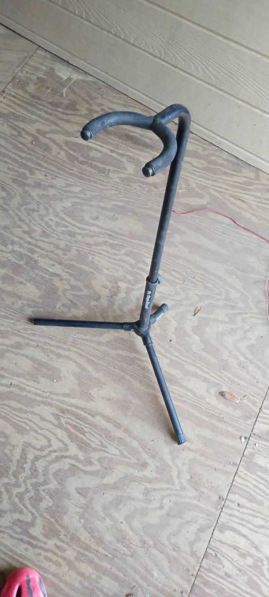 Guitar Stand