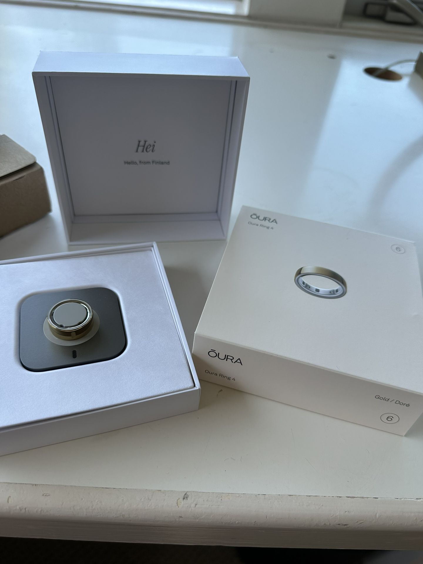 BRAND NEW Gold Oura Ring 4 Size 6