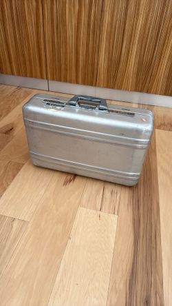 Vintage Zero Halliburton  Luggage