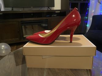 Michael Kors Close Toe Heels