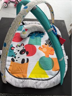 Baby activity mat
