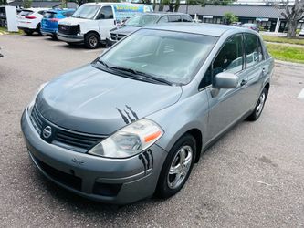 BEAUTIFUL NISSAN VERSA!!!