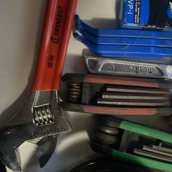 bike tools/parts !read discription!