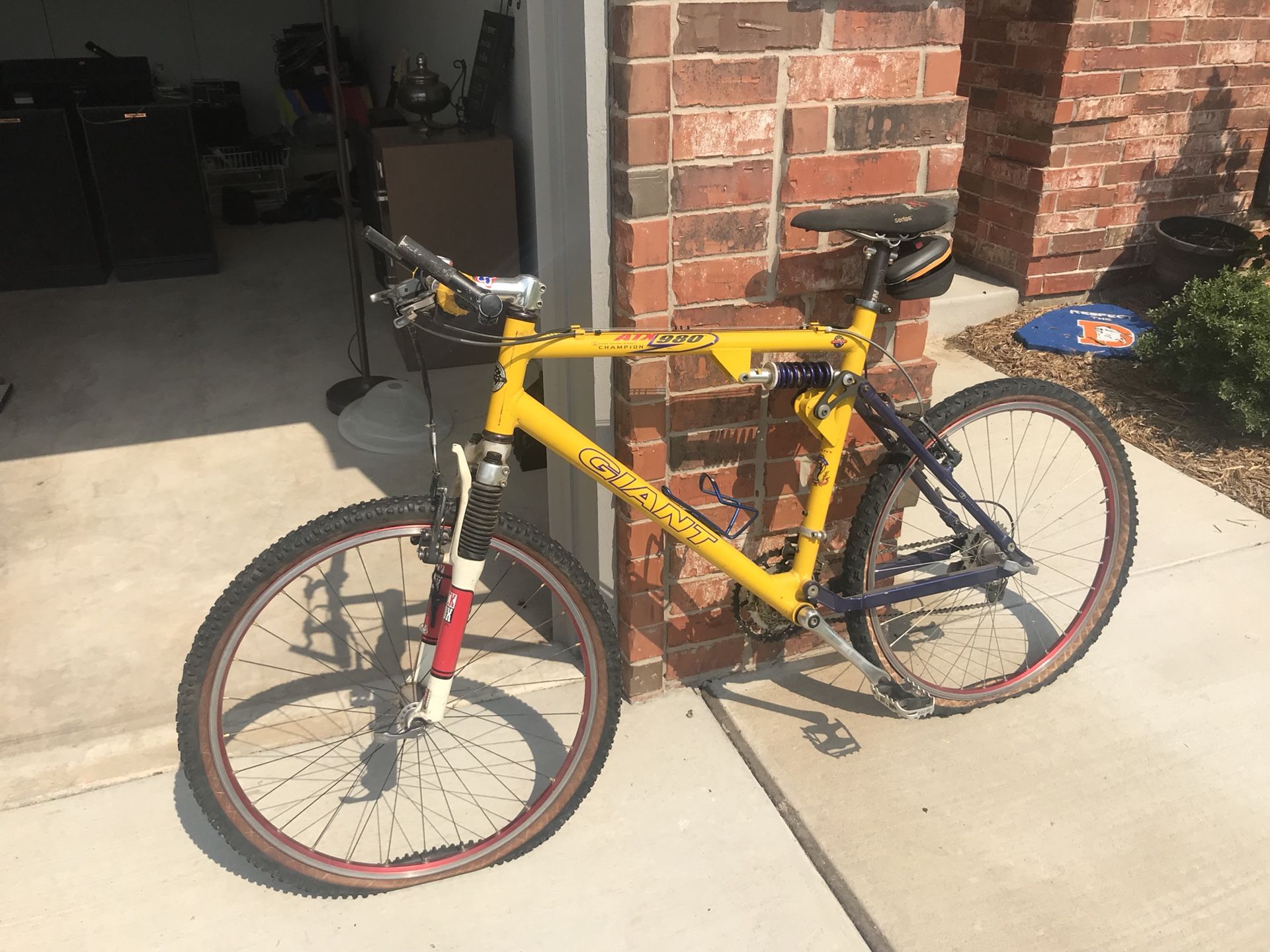 Giant ATX 980 CU92 Norba National Downhill Champion Mountain Bike