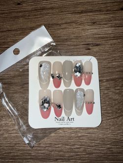 Press on nail set