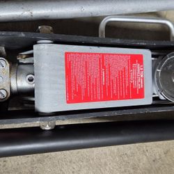 HYPER TOUGH 1.5 TON 3000LBS ALUMINUM & STEEL JACK
