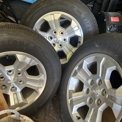 Chevy Silverado tires