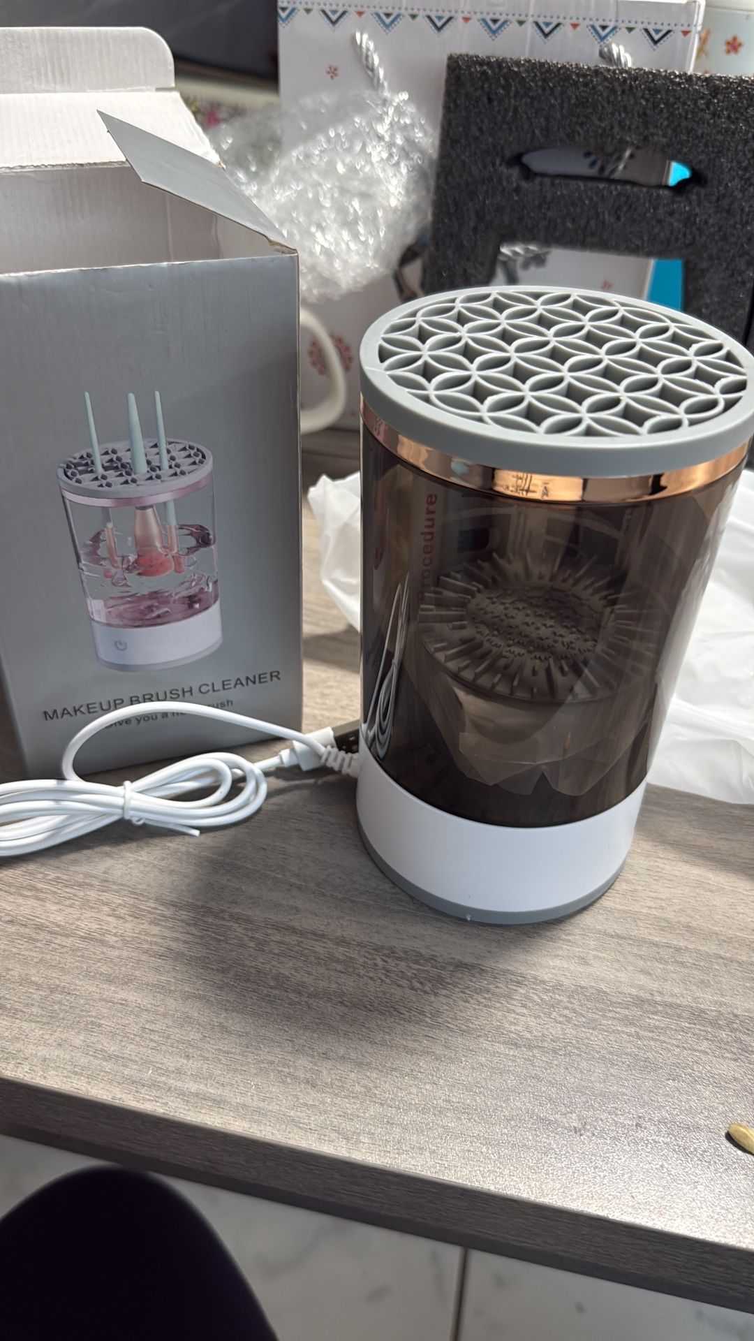 Makeup Brush Cleaner And UV Germ Killer