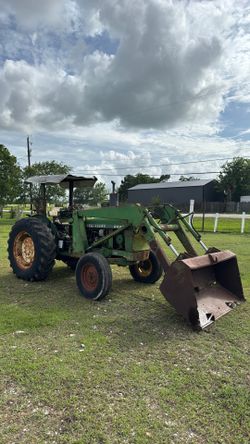 Tractor John Deere