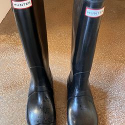 Hunter Boots, Women’s Tall Rain boots 10 (like new)