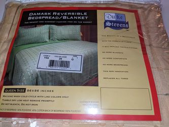 Damask Reversible Bedspread/Blanket (Queen size)