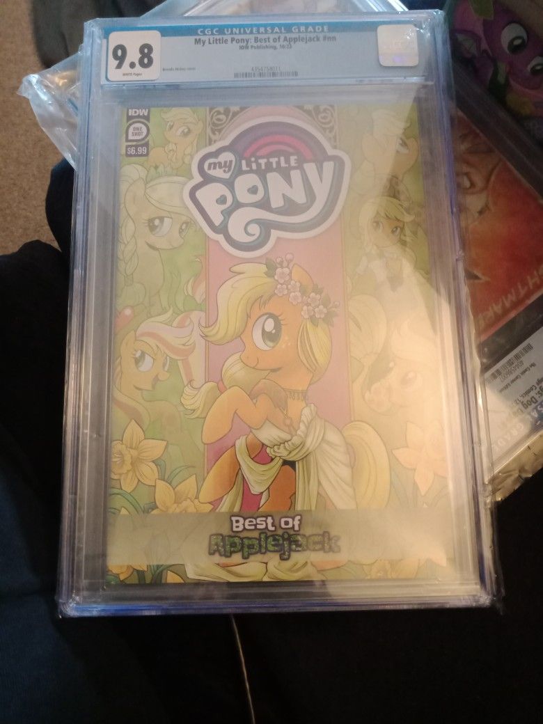My Little Pony: Best Of Applejack CGC 9.8
