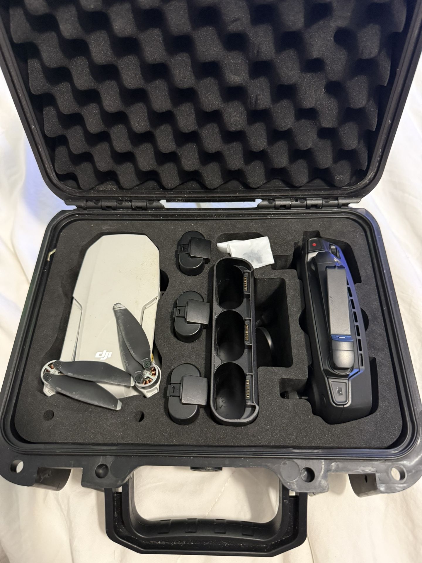 Dji Mavic Mini Drone Flys Good 3 Batteries And Case