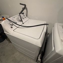 Washer/Dryer GE $300