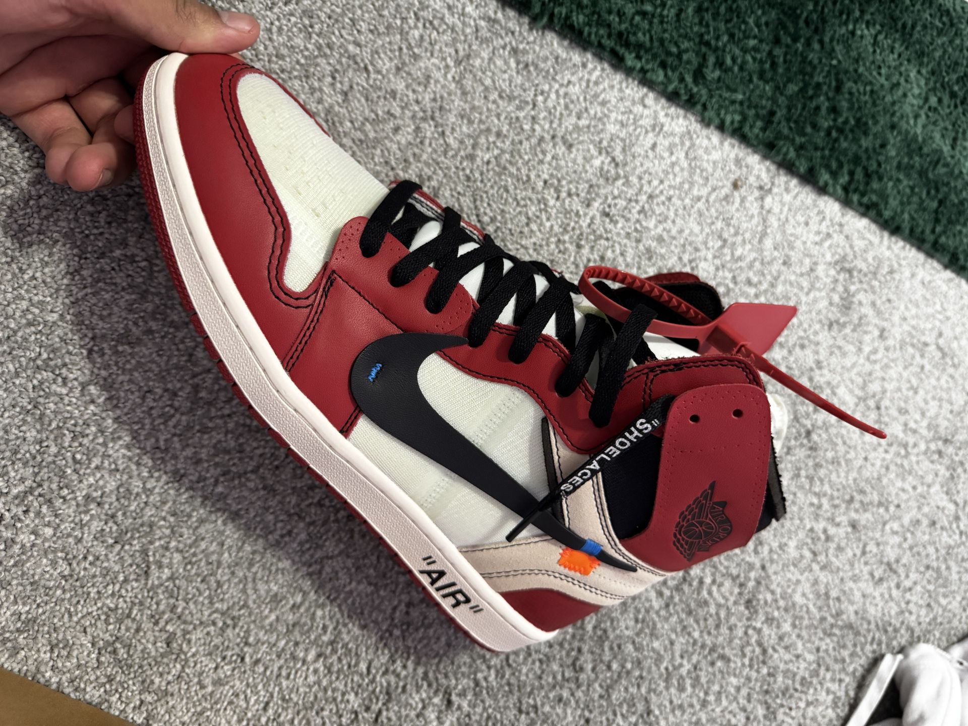 Air Jordan 1 Offwhite Chicago 
