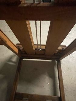 Large wooden art easel