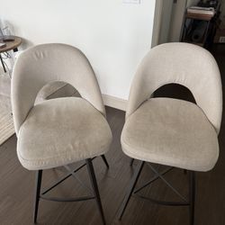 Set of 2 Modern Swivel Counter Stools – In Good Condition