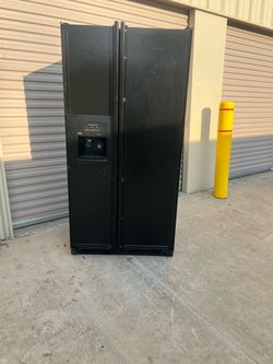 Kitchen aid refrigerator