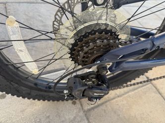 REI Co-op REV 20 Kids Mountain Bike – 6 Speed – Disc Brakes