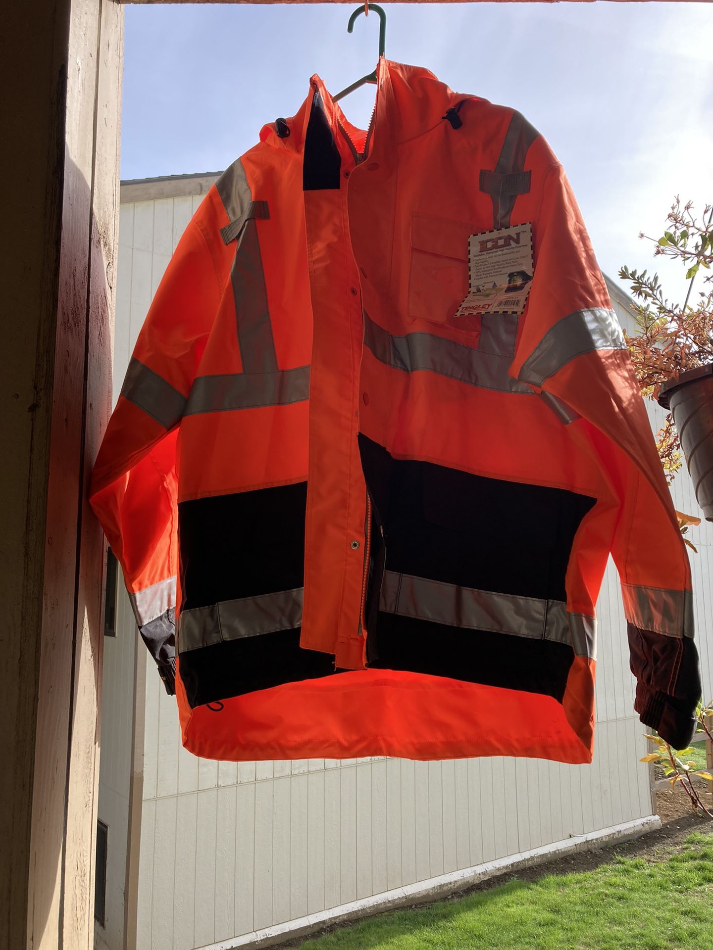 Men’s Outdoor Jacket