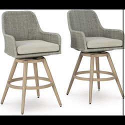 Set Of 2 Bar Stools Signature Design by Ashley Seton Creek Casual