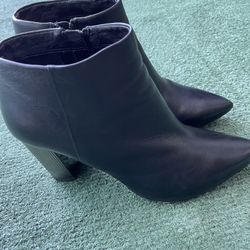 Ankle Boots MK Sizes 9