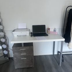 Desk With File Cabinet 