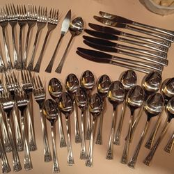 42 pc. Vintage Oneida Stainless Flatware