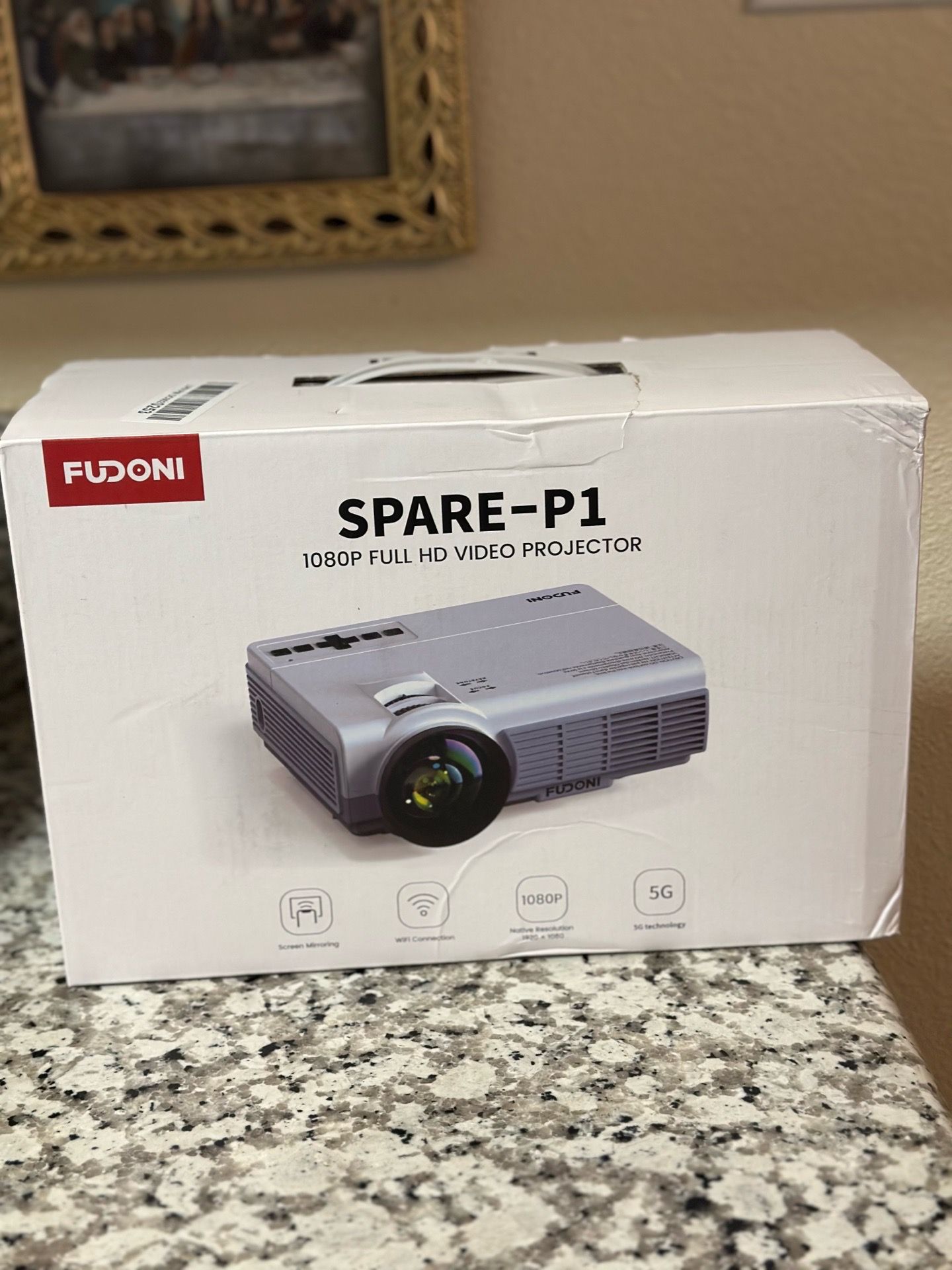 1080P Full Video Projector