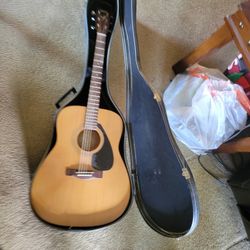 Yamaha Guitar With Case And Capo (Some Picks Too)