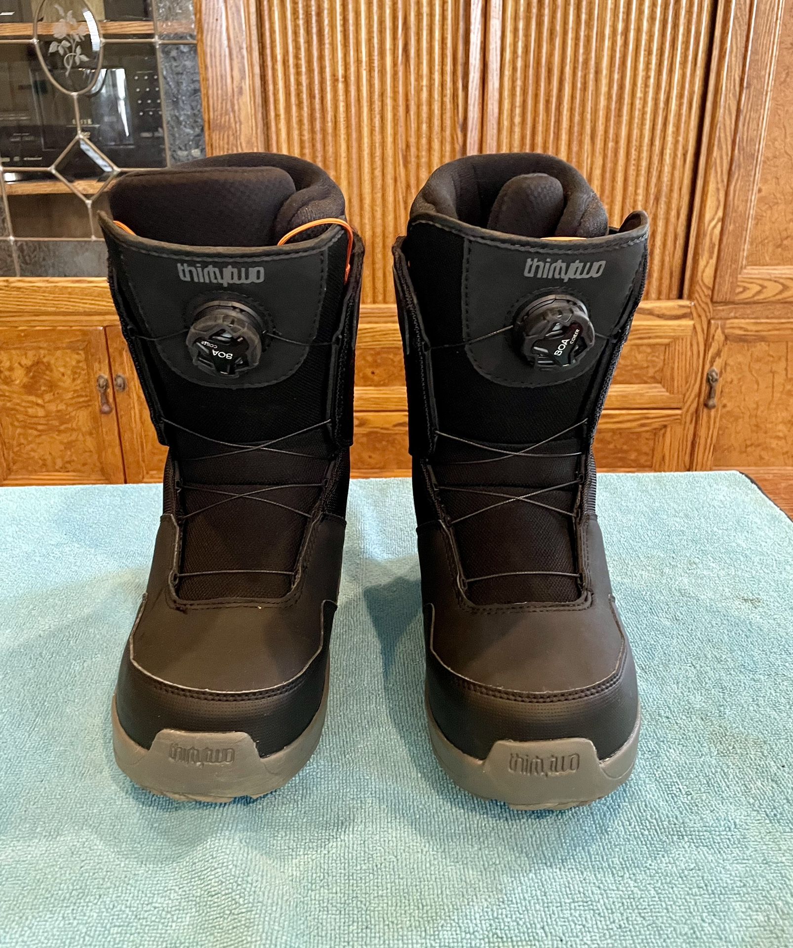 Thirtytwo Men's Shifty BOA Snowboard Boots size 8