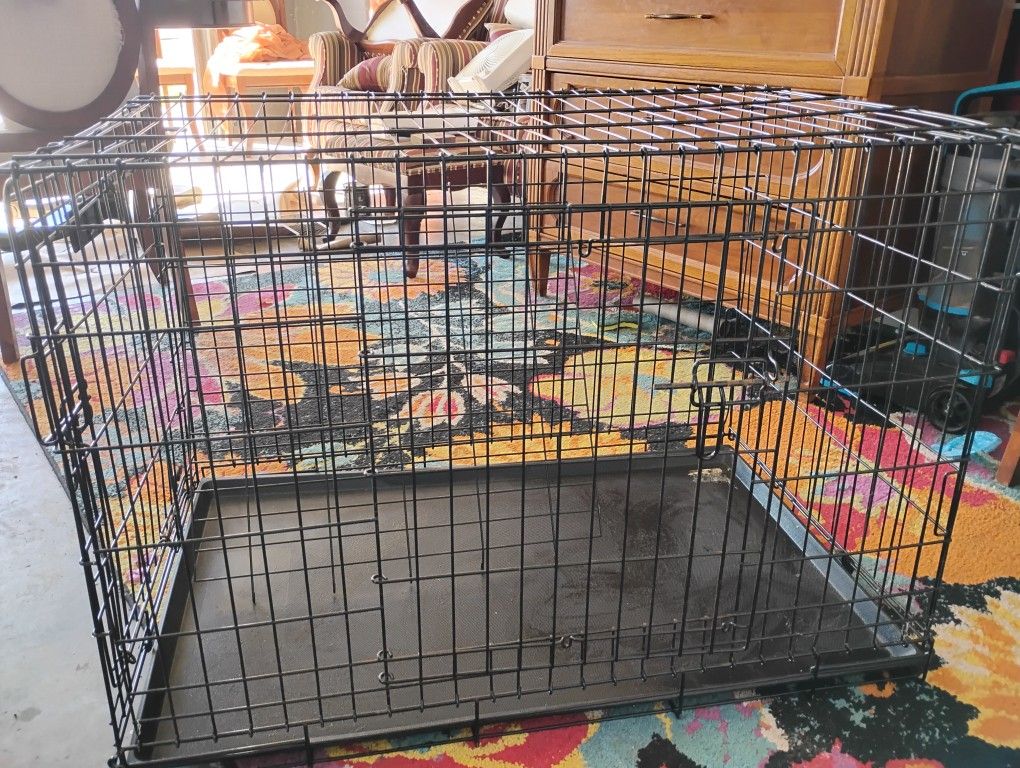 Dog Crate Med To Large Dog 