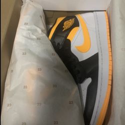 New Jordan 1 Mid Size 8.5 In Man 10 In Woman 