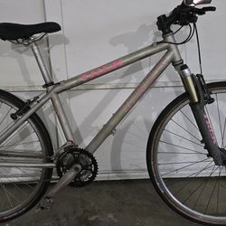 Trek Mountain Bike 