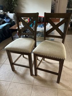 Moriville Counter Height Bar Stool (Set of 2)