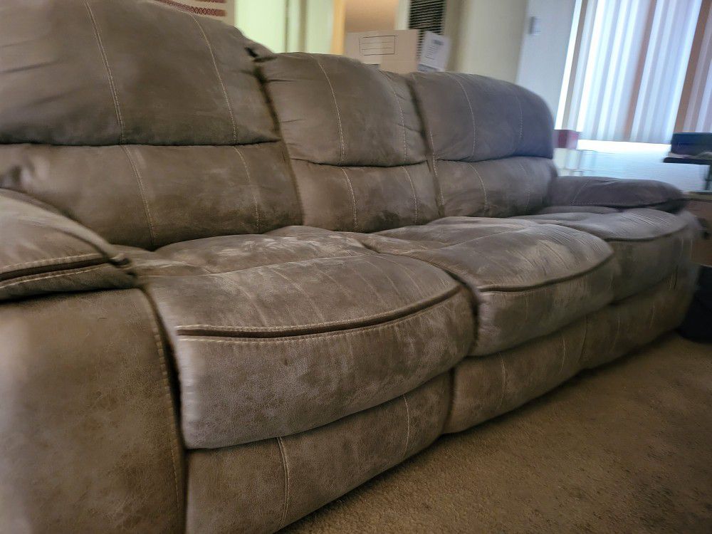 Couch Recliner Great Deal