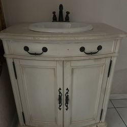 31 Inch Bathroom Vanity