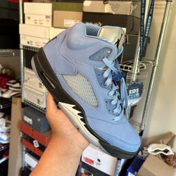 Jordan 5 University Blue Size 13 