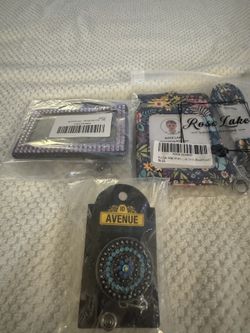 New Name or Badge Holders ( 3 ) 