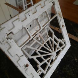 Antique Cast Iron Heater Grate