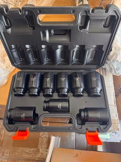 VEVOR 1/2" Drive Impact Socket Set, 9 Piece Deep Socket Set Metric 29-38mm, 6 Point Cr-Mo Alloy Steel for Auto Repair, Easy-to-Read Size Markings, Rug