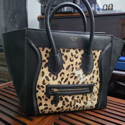 CELINE LEOPARD PRINT JUTE AND BLACK SMOOTH LEATHER MEDIUM LUGGAGE SHOPPER TOTE BAG