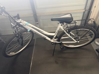 26” Women’s RoadMaster Bike